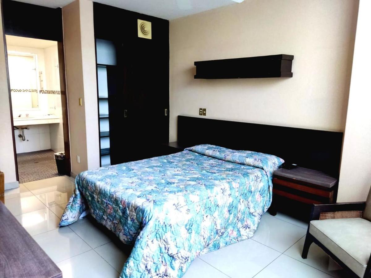 Hotel Mary Celaya Celaya  Exterior photo